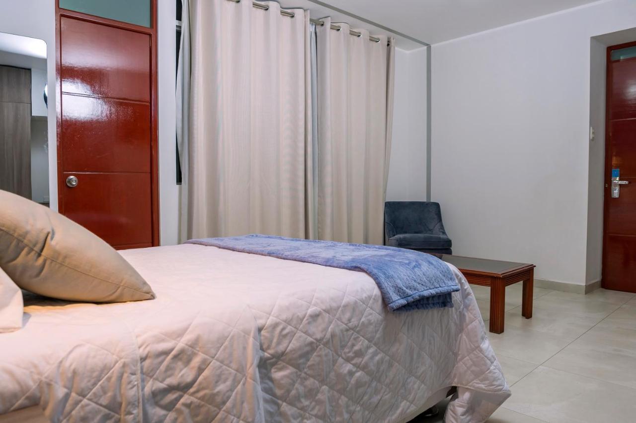 Hotel Cancun Хаэн Экстерьер фото