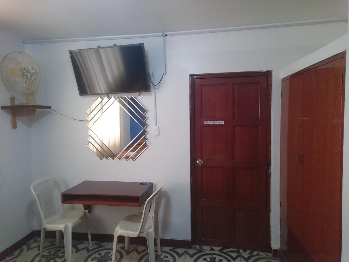Hotel Cancun Хаэн Экстерьер фото