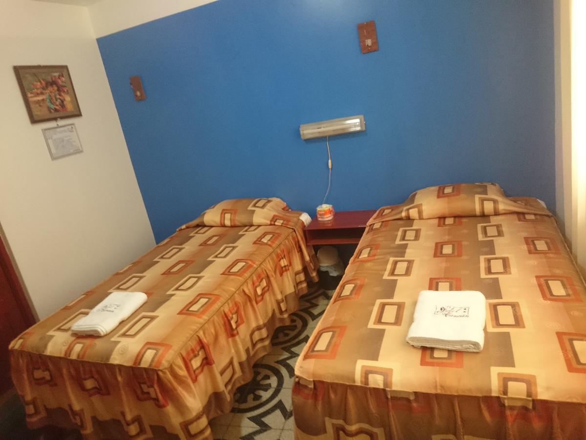 Hotel Cancun Хаэн Экстерьер фото