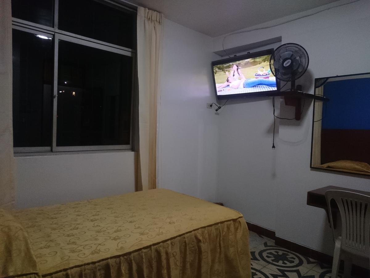 Hotel Cancun Хаэн Экстерьер фото