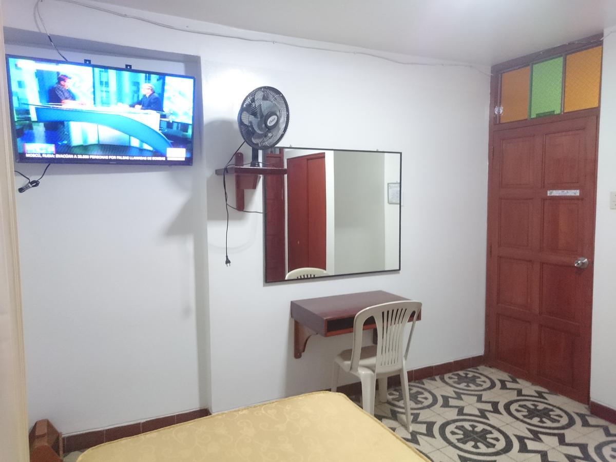 Hotel Cancun Хаэн Экстерьер фото