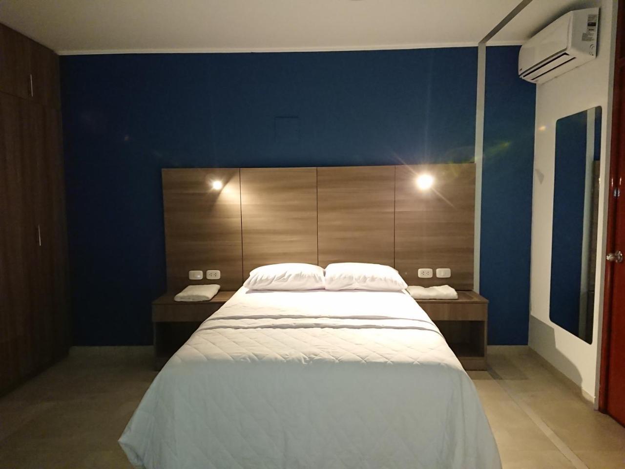 Hotel Cancun Хаэн Экстерьер фото